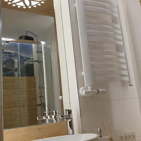 דירה Fortuna - Regionalne & - Sauna, Grill, Jacuzzi Z Widokiem Na Tatry *