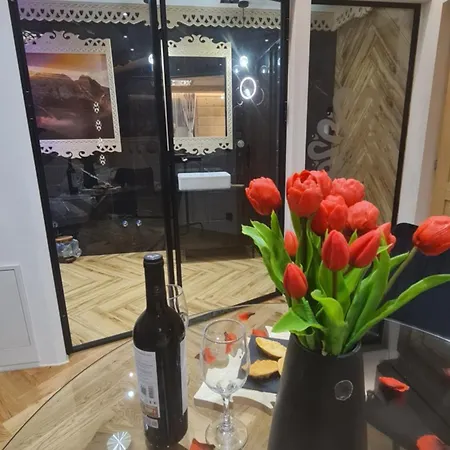 Fortuna - Regionalne & - Sauna, Grill, Jacuzzi Z Widokiem Na Tatry Apartamento *