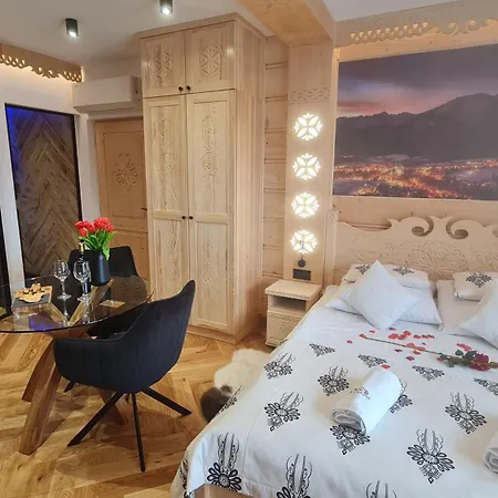 아파트 Fortuna - Regionalne & - Sauna, Grill, Jacuzzi Z Widokiem Na Tatry 자코파네