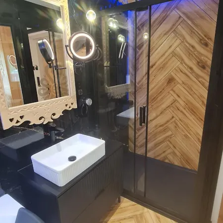 דירה Fortuna - Regionalne & - Sauna, Grill, Jacuzzi Z Widokiem Na Tatry *